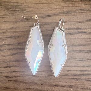 Kendra Scott Silver Iridescent Earrings Mother of Pearl